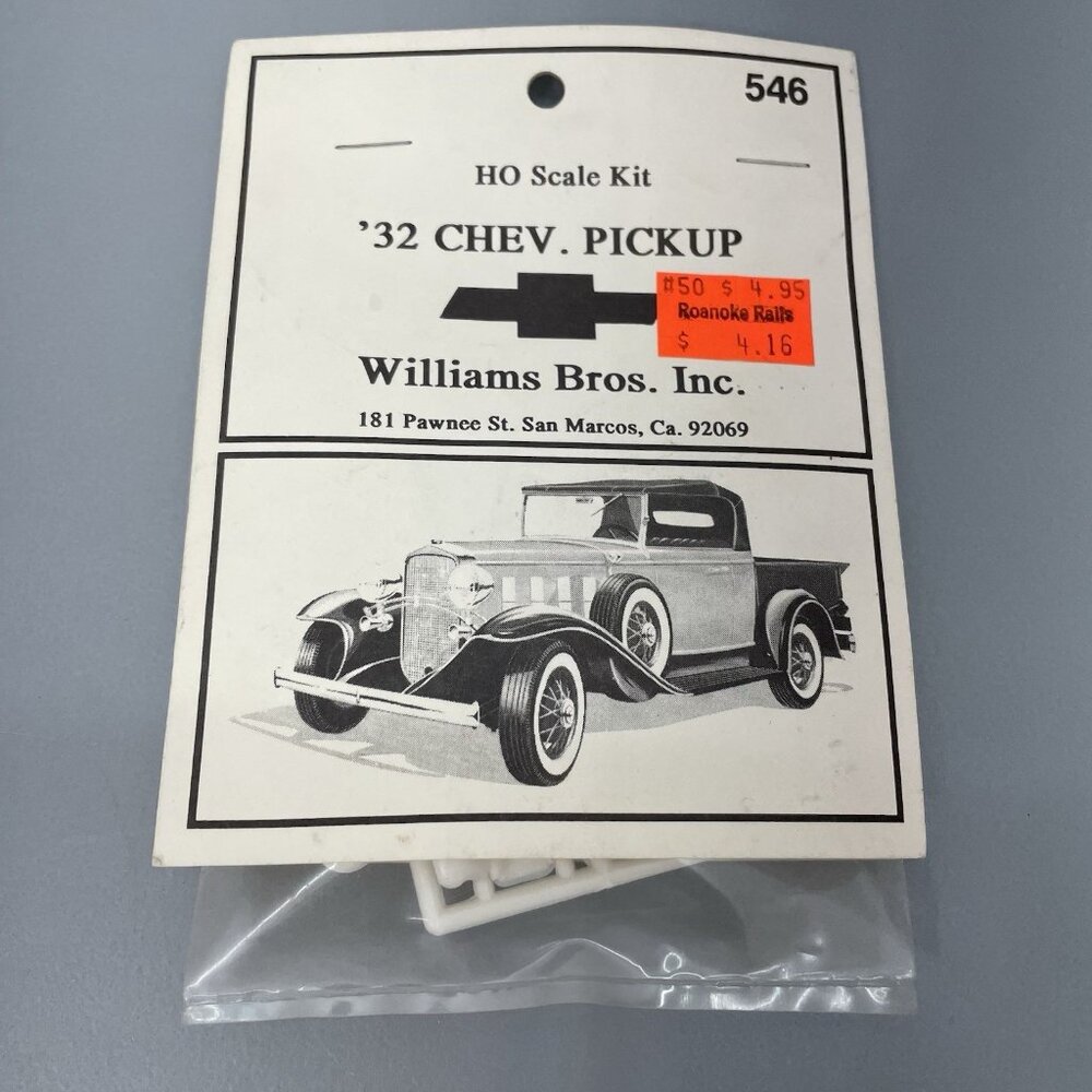 Vintage William Brothers 1932 Chevrolet Pickup Truck Model Car Kit HO Scale